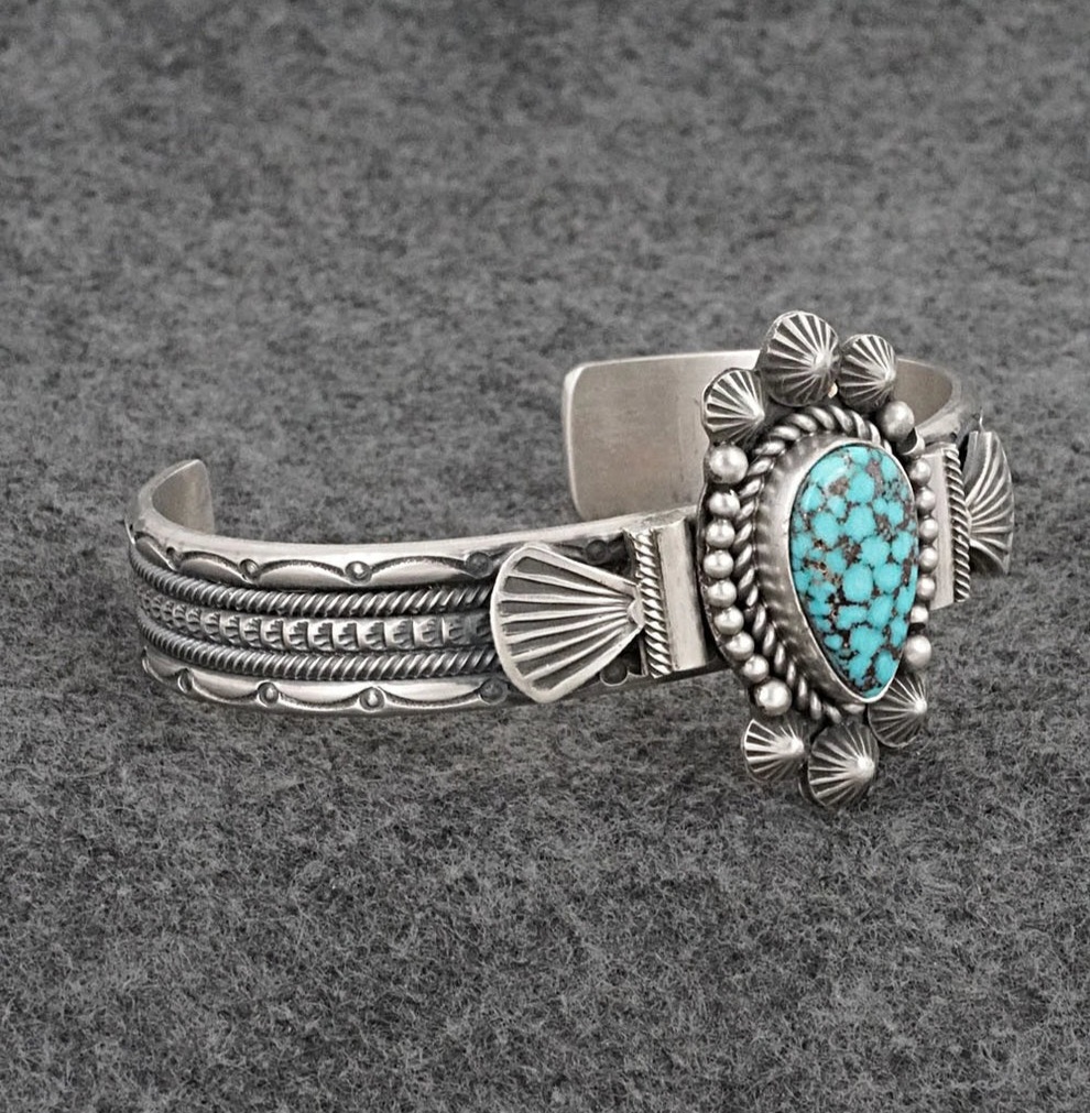 Kingman Turquoise Bracelet by Michael Calladitto – Navajo Sterling Silver Cuff - Image 4