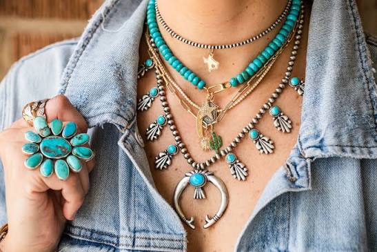 You are currently viewing Can You Wear Native American Jewelry Every Day?