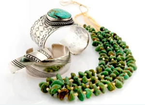Read more about the article Common Mistakes First Time Native American Jewelry Buyers Should Avoid