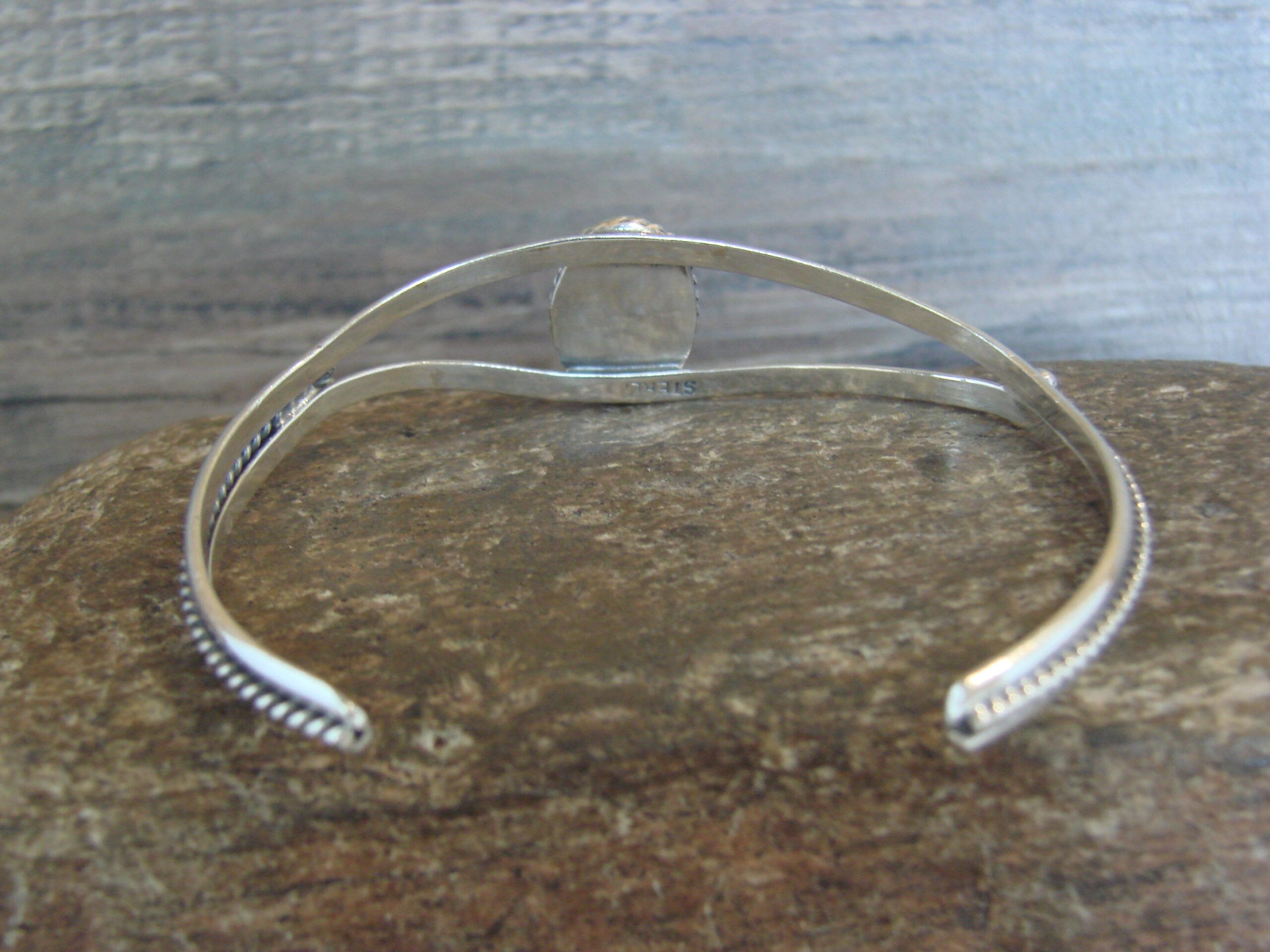 Graceful Native American Bracelet by Henio – Navajo Sterling Silver & Turquoise Cuff - Image 6