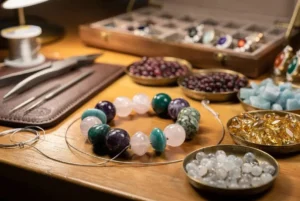 Read more about the article How Artisans Choose Gemstones for Their Designs