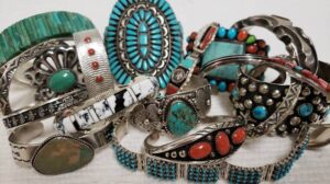 Read more about the article How Native American Jewelry Design Has Evolved