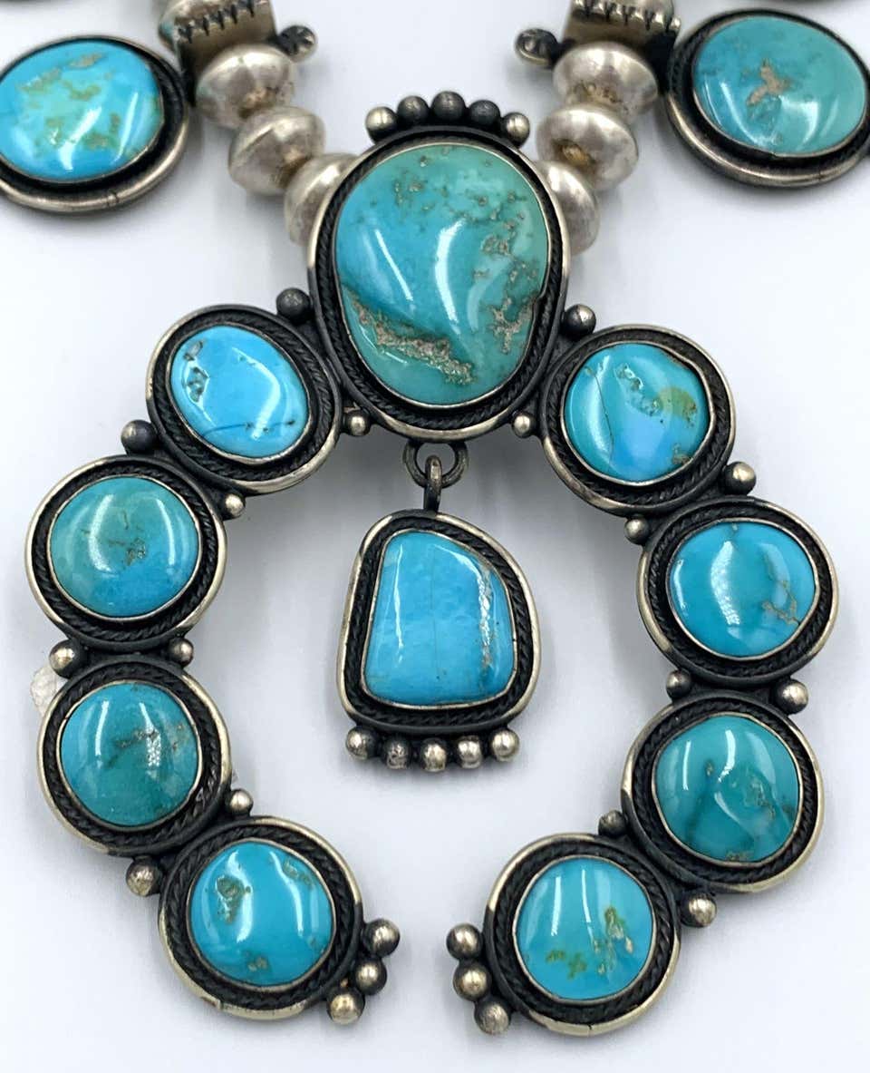 Exquisite Navajo Tommy Jackson Squash Blossom Necklace & Earrings Set - Image 4
