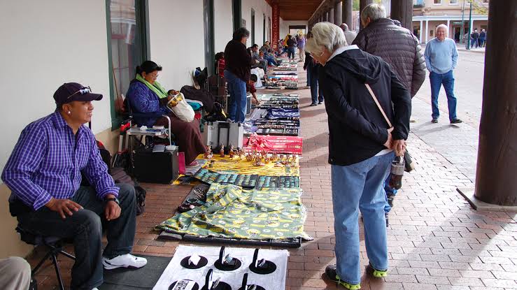You are currently viewing Supporting Authentic Native American Artisans Responsibly